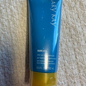Mary‎ Kay After-Sun Replenishing Gel